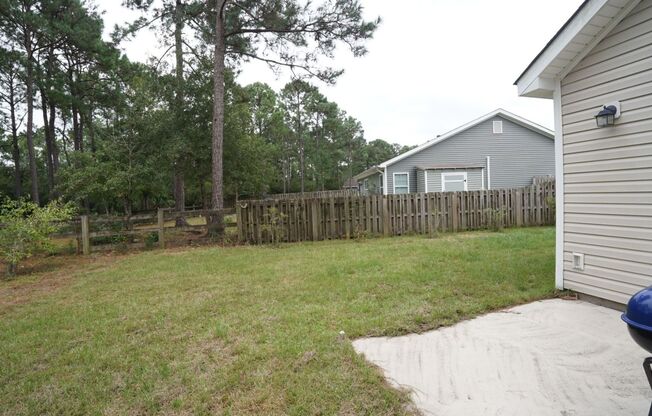 Welcome to 412 Ridgeway Drive in Sneads Ferry, NC