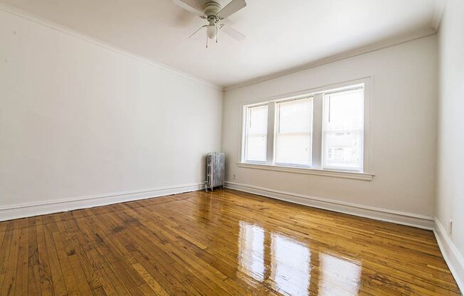 6356 S Francisco
