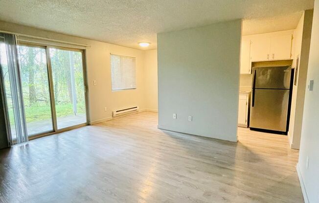1 bed, 1 bath, 525 sqft, $1,370, Unit 17