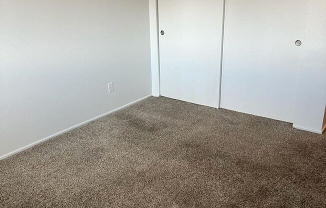 1 bed, 1 bath, 700 sqft, $1,200, Unit 54