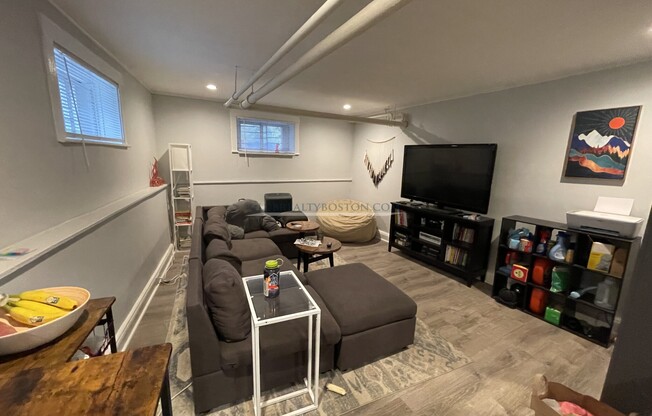 1504 Commonwealth Ave
