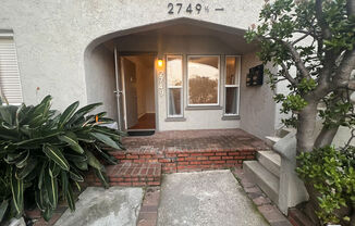 2749 S SEPULVEDA BLVD