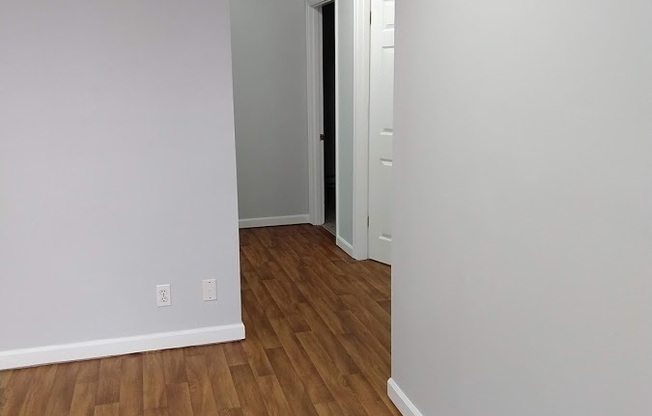 1 bed, 1 bath, 710 sqft, $1,795, Unit 09