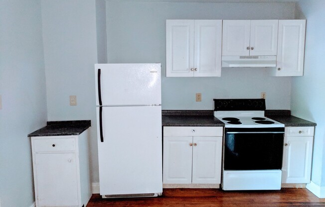 3023 Ellwood Ave.