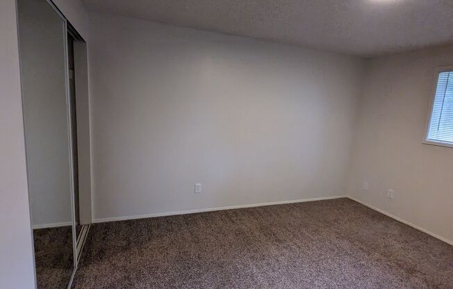 2 beds, 1.5 baths, 900 sqft, $1,545, Unit 7869