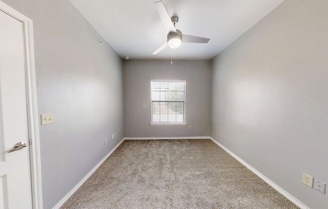 1 bed, 1 bath, 600 sqft, $959