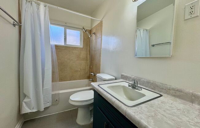 1 bed, 1 bath, $1,995, Unit 13514 Rye St Unit 05  ACTIVE