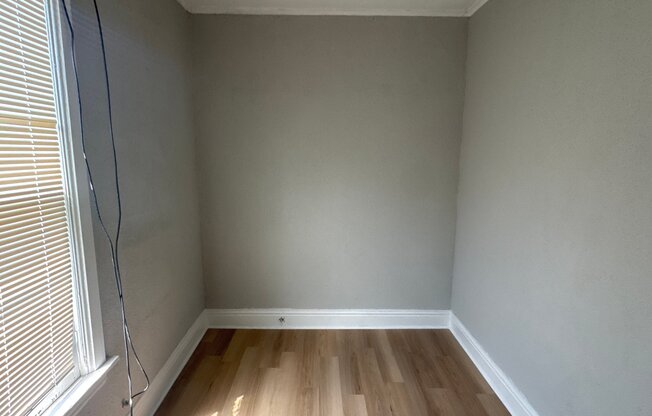 265 W 107 ST