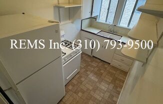 1 bed, 1 bath, 425 sqft, $1,400, Unit 15816-B