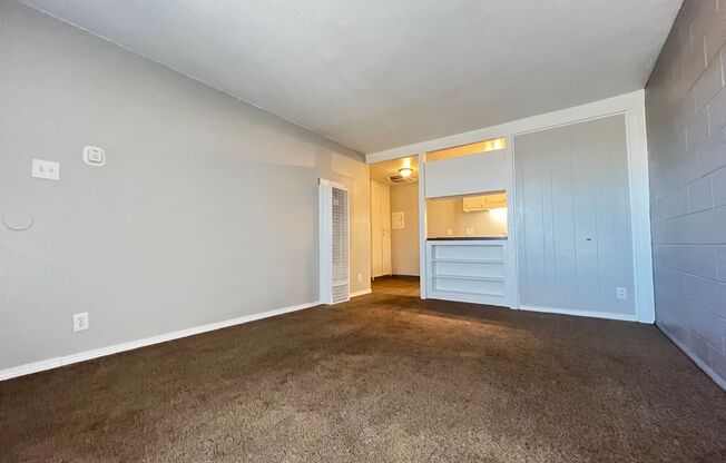 1 bed, 1 bath, 600 sqft, $785, Unit Unit 15