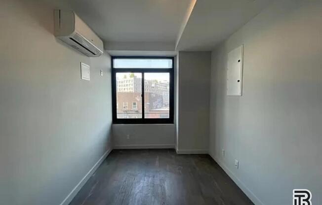 594 BUSHWICK AVE