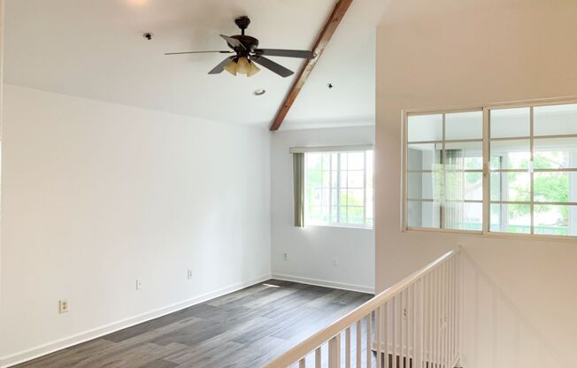 1315 N Hobart Blvd #1