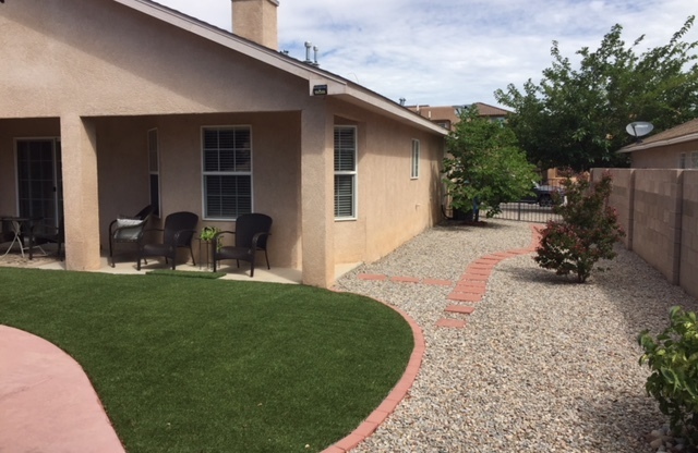 3 beds, 2 baths, $2,000