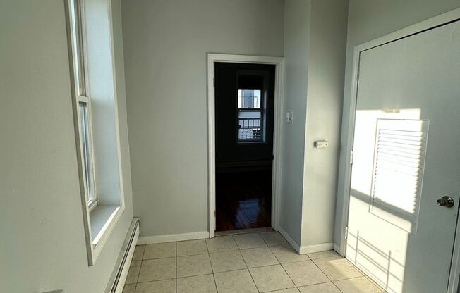 810 - OM-810 West Street LLC