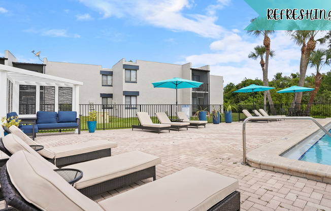 2 beds, 1 bath, 884 sqft, $1,420, Unit J113