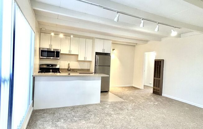 Upstairs 2-Bed/1-Bath Apartment with Parking and Additional Storage Available!