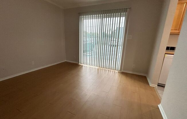 Studio, 1 bath, 400 sqft, $899, Unit ABB-2-114