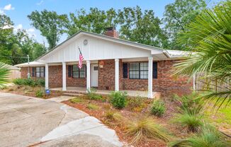 Gorgeous 4/2 Renovated Home in the Heart of Pace!!