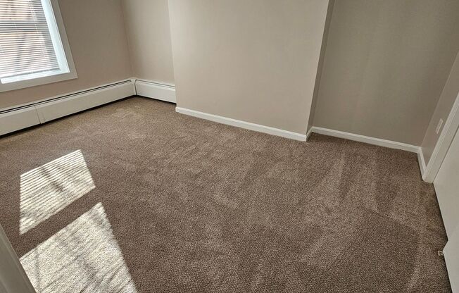 1 bed, 1 bath, 700 sqft, $1,700, Unit 65 S #3