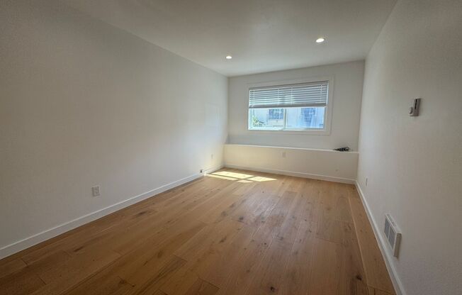 53 LEDYARD ST