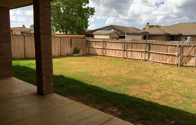 3 beds, 2 baths, $1,725