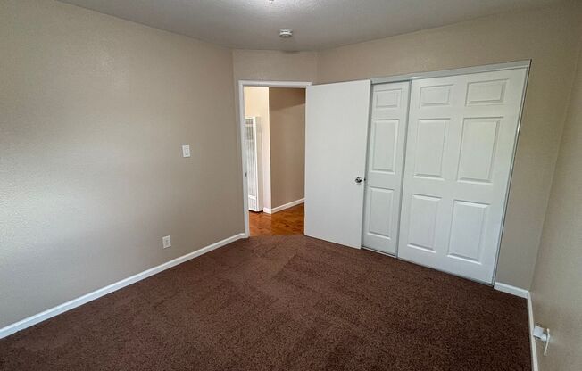 2 beds, 1 bath, $2,650, Unit T16197