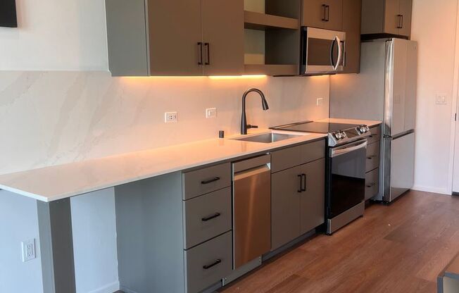 1 bed, 1 bath, 478 sqft, $2,495, Unit 604