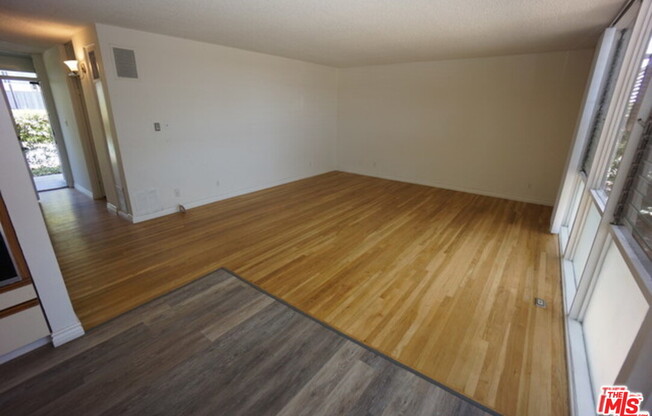 11133 Rose Ave Apt 11