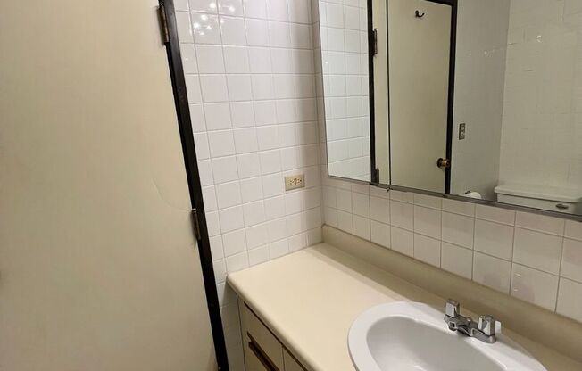 Studio, 1 bath, 375 sqft, $1,385, Unit 620-101