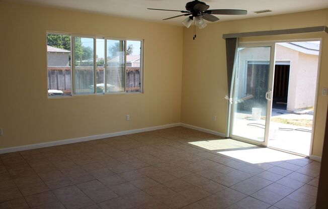 3 beds, 2 baths, $4,100