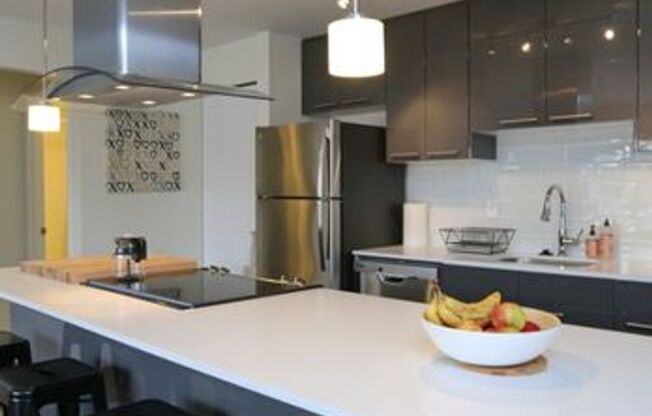 1 bed, 1 bath, 612 sqft, $1,995, Unit 203