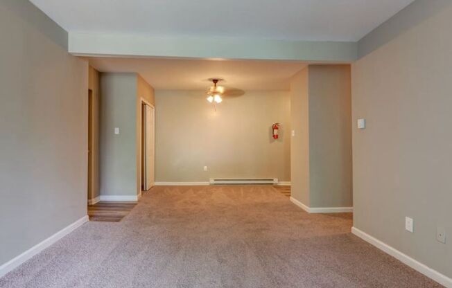 1 bed, 1 bath, 650 sqft, $1,410, Unit F-03