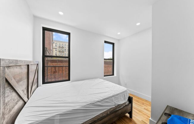 2 beds, 1 bath, 450 sqft, $3,238, Unit 9