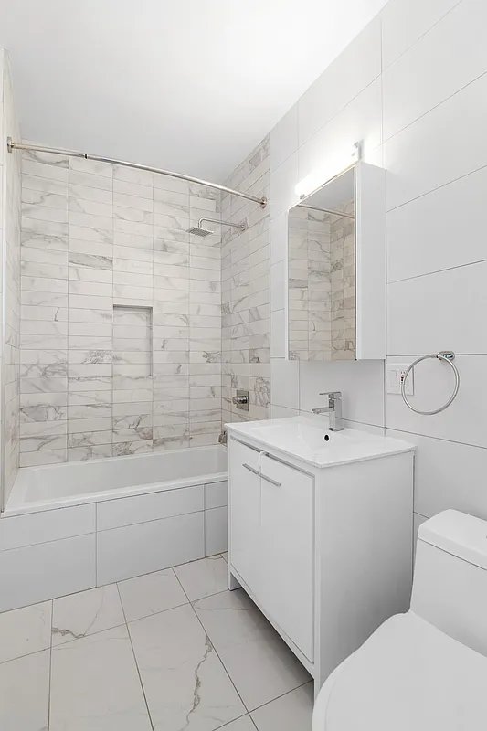 131 5 AVE