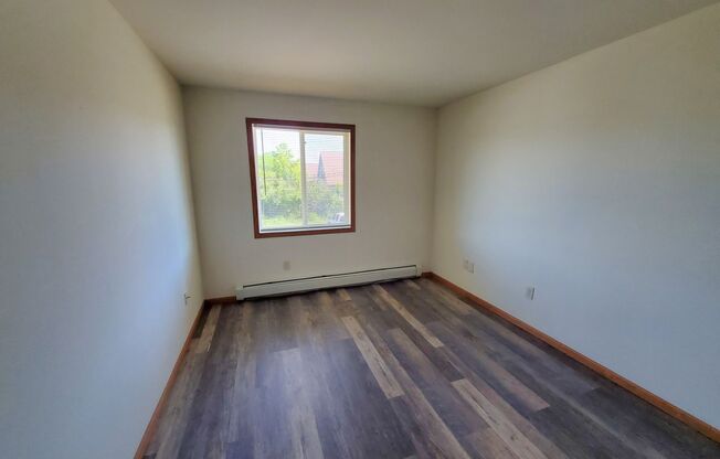 2 beds, 1 bath, 800 sqft, $1,389, Unit 4526-1
