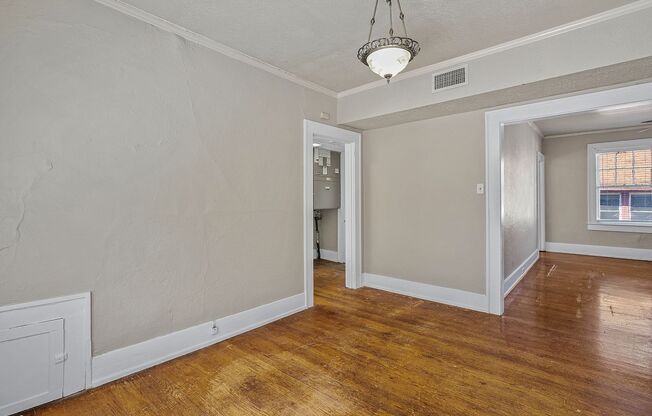 1 bed, 1 bath, 708 sqft, $838, Unit H5