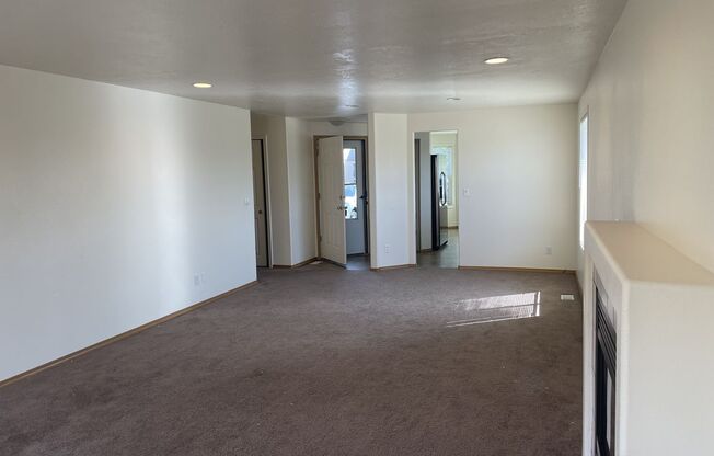 3 bed home In South Salem