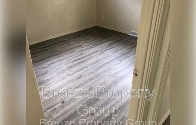 2074 PRICE ST