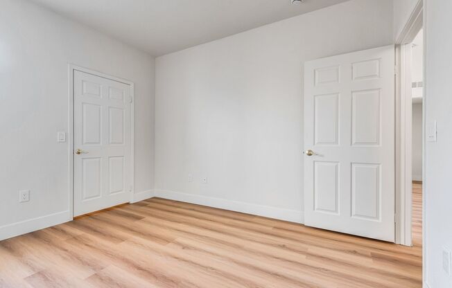 2 beds, 2 baths, $1,475, Unit # 2174