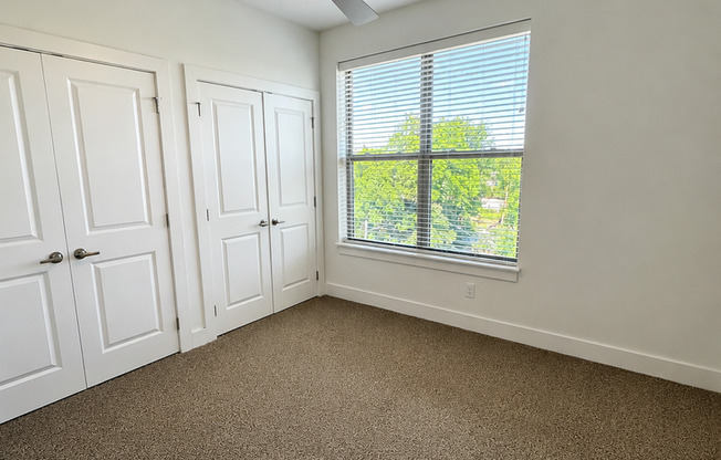 2 beds, 2 baths, 1,038 sqft, $2,059