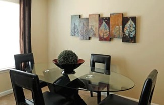 The Lakes at Ridgeway Apartment Homes