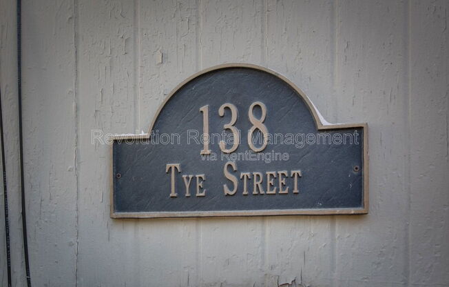 138 TYE ST SE