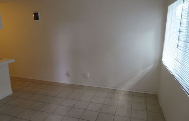 51ST ST (4366)