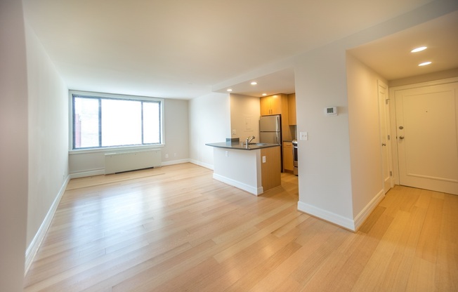 1 bed, 1 bath, 715 sqft, $2,695, Unit 0313