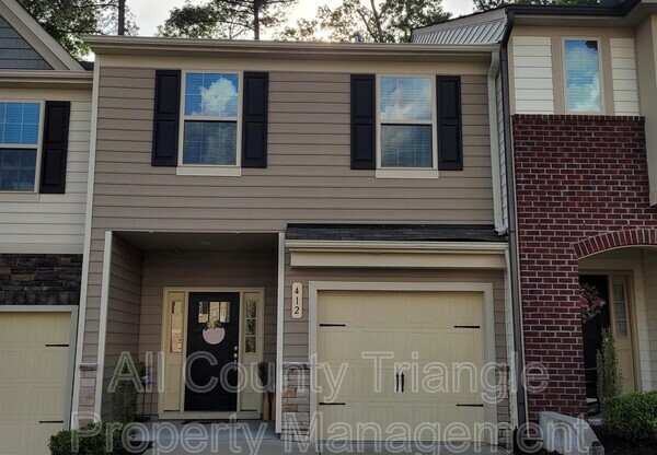 412 IRVING WAY