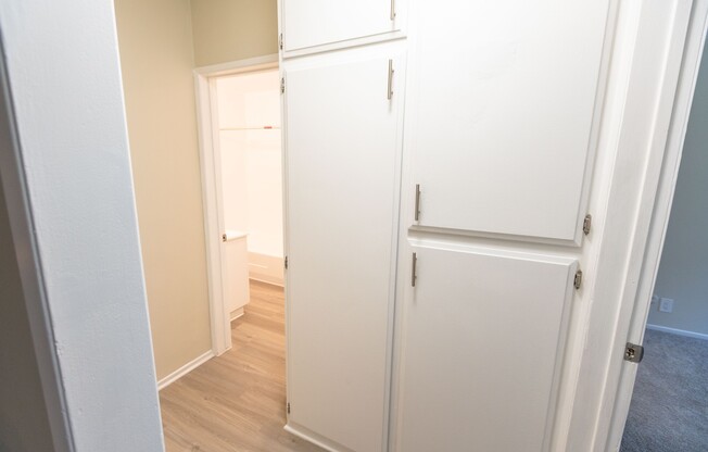 1 bed, 1 bath, 750 sqft, $1,998, Unit 105