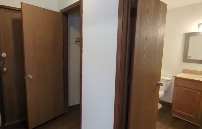 1 bed, 1 bath, 580 sqft, $875, Unit 1034-054