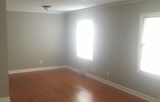 3 Bedroom Home!!