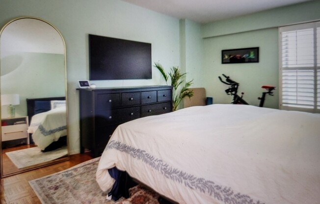 1 bed, 1 bath, 805 sqft, $2,800, Unit 045