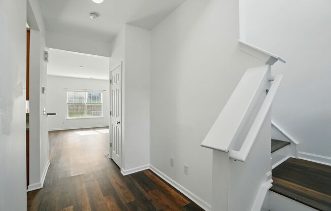 Move-In Ready Townhome in Pineville – Quiet Cul-de-Sac!